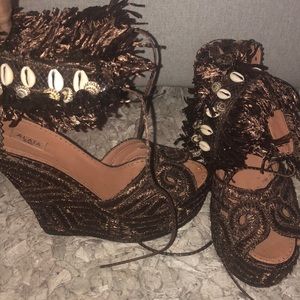 Alaia wedges